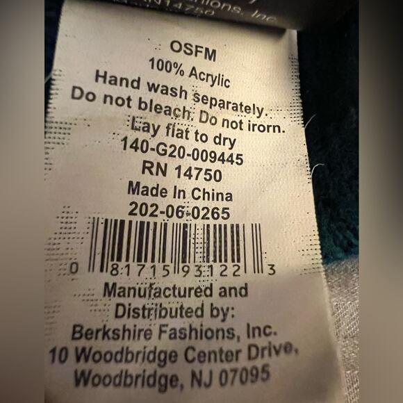 Star Wars The Child Baby Yoda Grogu Knit Youth Beanie Hat The Mandalorian - Picture 4 of 5